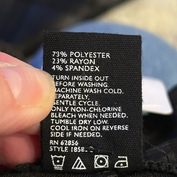 NWT Shiny Black Leggings HUE sz 3X PLUS Plaid Pull On Dressy Pants - Picture 9 of 10